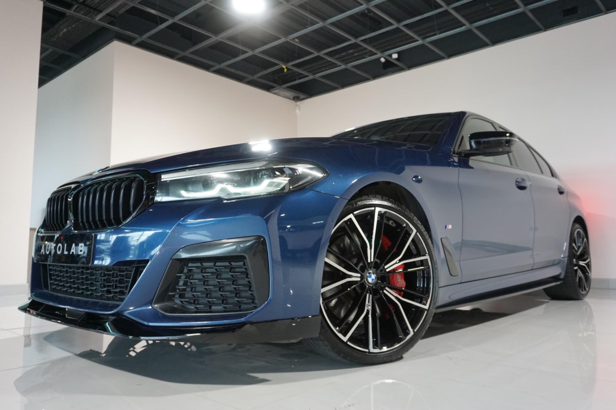 BMW 5 Series 3.0 530d MHT M Sport Saloon 4dr Diesel Hybrid Steptronic xDrive Euro 6 (s/s) (286 ps)